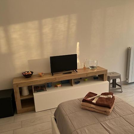Einaudi Apartment Cologno Monzese Kültér fotó