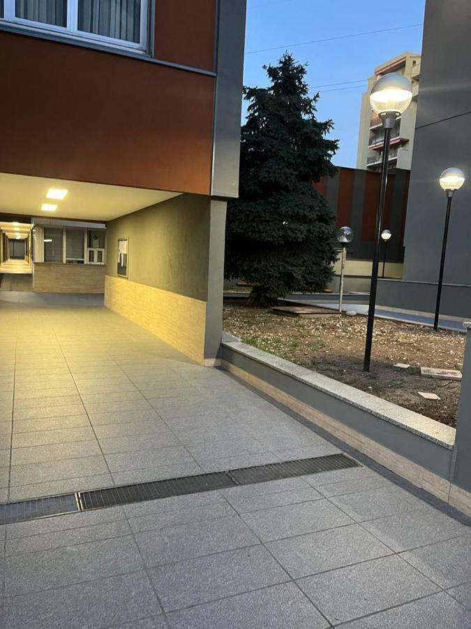 Einaudi Apartment Cologno Monzese Kültér fotó